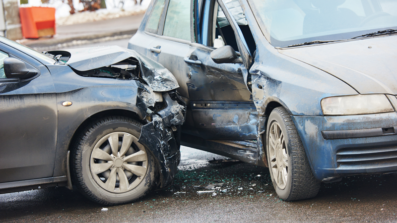 1 Seriously Injured in Crash at Jewell Ave & Federal Blvd